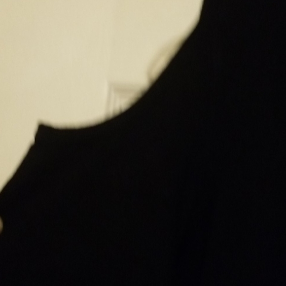 Blouse/Sweater - Picture 3 of 6